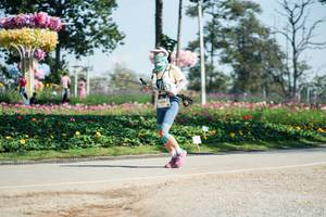 BIB: 
                            <button type="button" onclick="openModal(27606918)" class="btn btn-primary btn-sm float-right btn-popup" data-toggle="modal" data-target=".modal-high-quality">
                        <i class="fas fa-shopping-cart"></i> Add to Cart
                    </button>
                                            <button type="button" onclick="isThisMe(27606918, true)" class="btn btn-success btn-sm float-right btn-popup btn-isme hidden" data-toggle="tooltip" data-placement="bottom" title="นี่คือรูปของคุณใช่ไหม คลิกที่นี่เพื่อเอาเข้าอัลบั้ม">
                        <i class="fas fa-plus"></i> Add to album
                    </button>
                    <button type="button" onclick="isThisMe(27606918, false)" class="btn btn-warning btn-sm float-right btn-popup btn-isnotme hidden">
                        <i class="fas fa-ban"></i> Remove from album
                    </button>